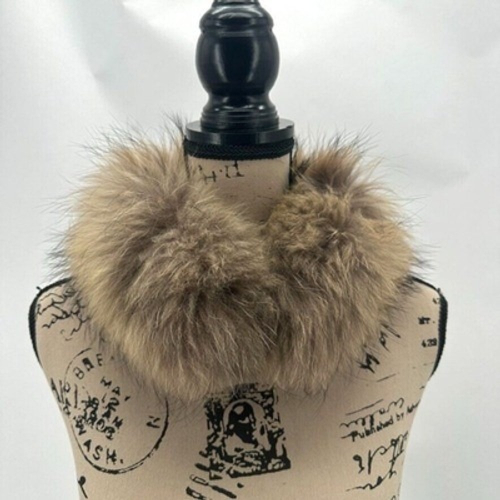 Burberry Detachable Coyote Fur Collar Snap On Convertible Winter Outdoor‎ Luxury
